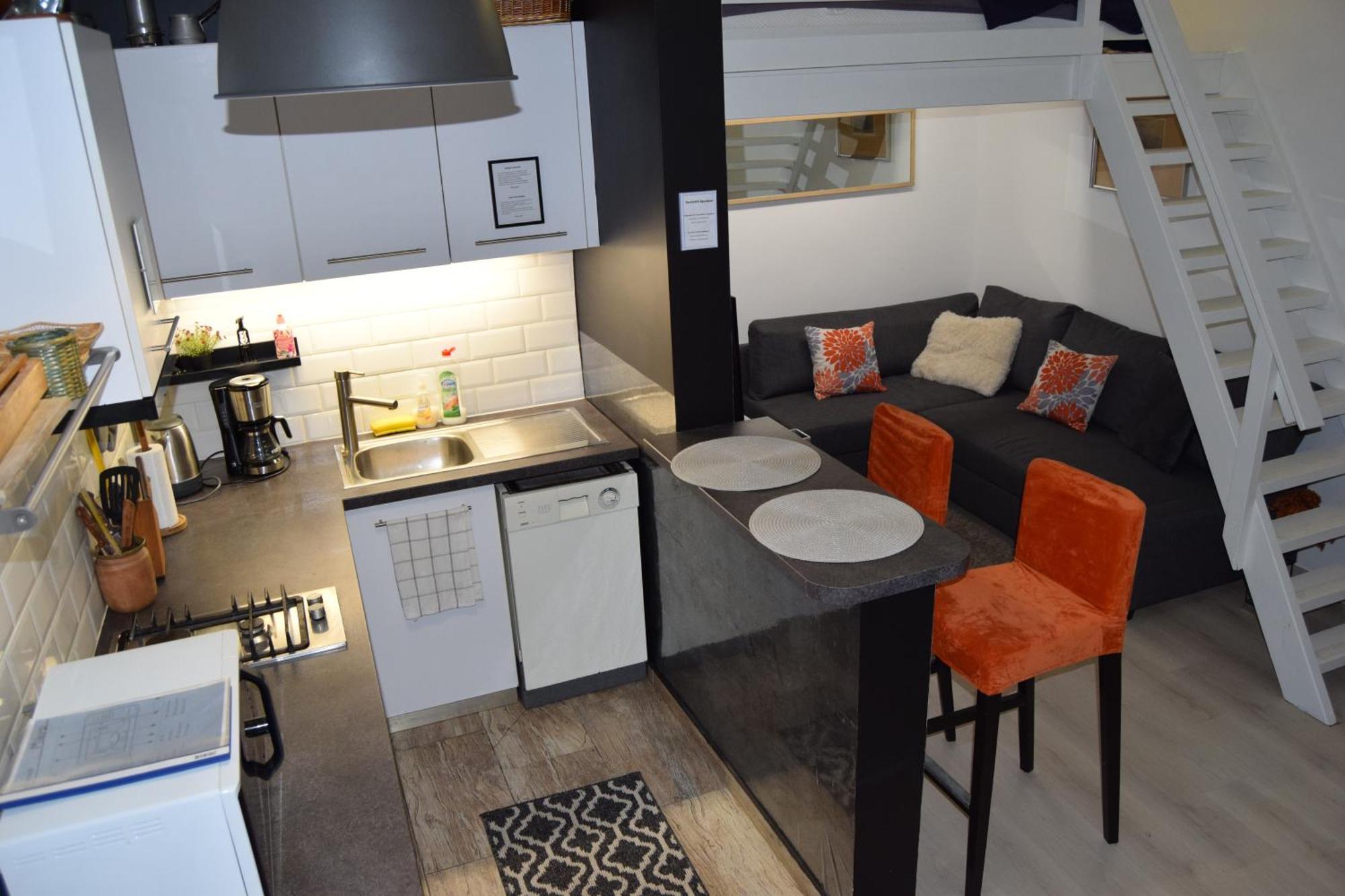Castlehill Apartman The Perfect Blend Of Urban Living And Sightseeing Convenience Budapest Exterior photo